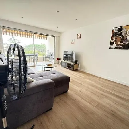 Lejlighed Renovated One Bedroom Capitou 2 Ou 4 People *
